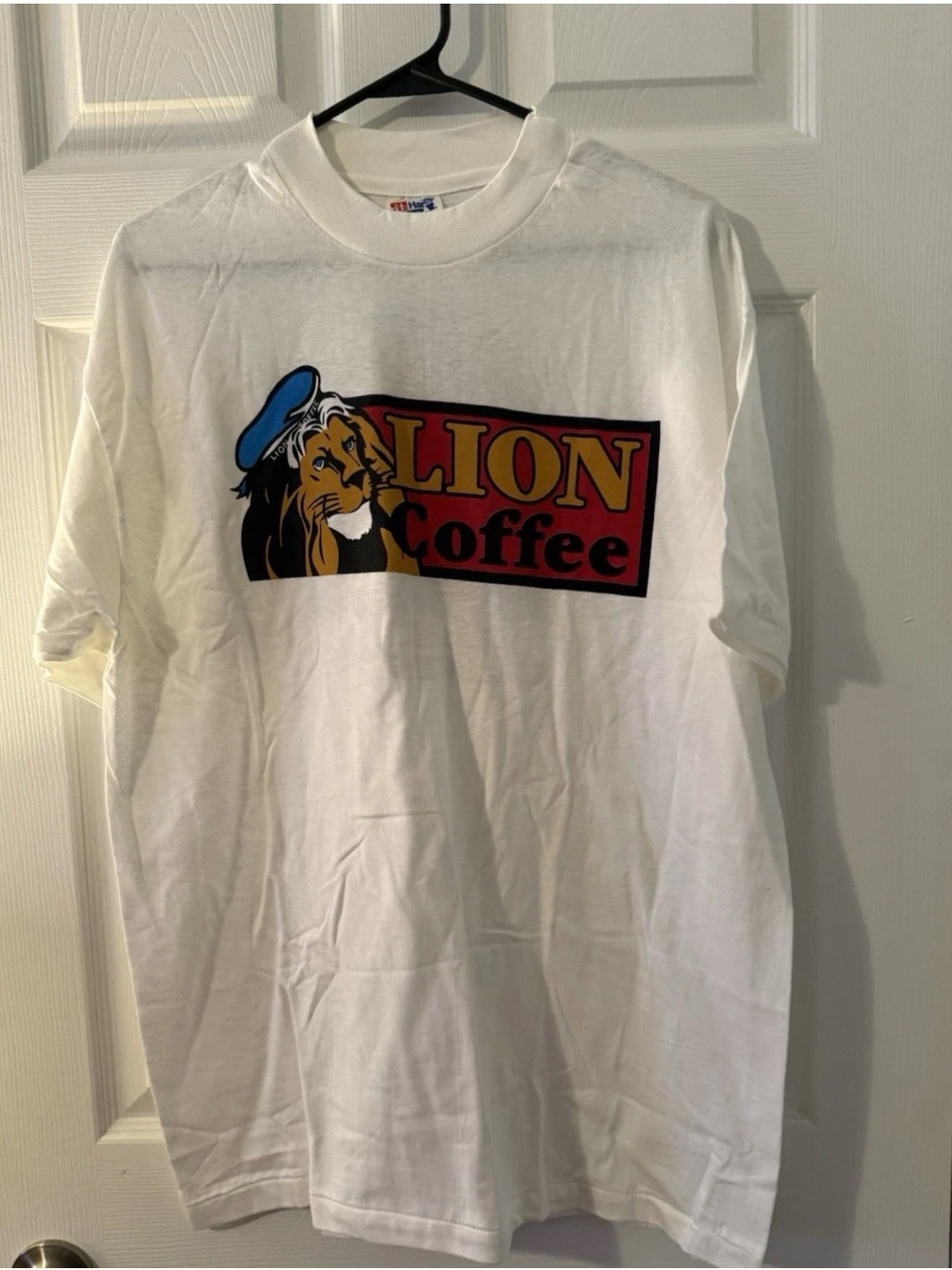 Vintage 1992 Hanes Lion Brand Coffee T-shirt NEW‎